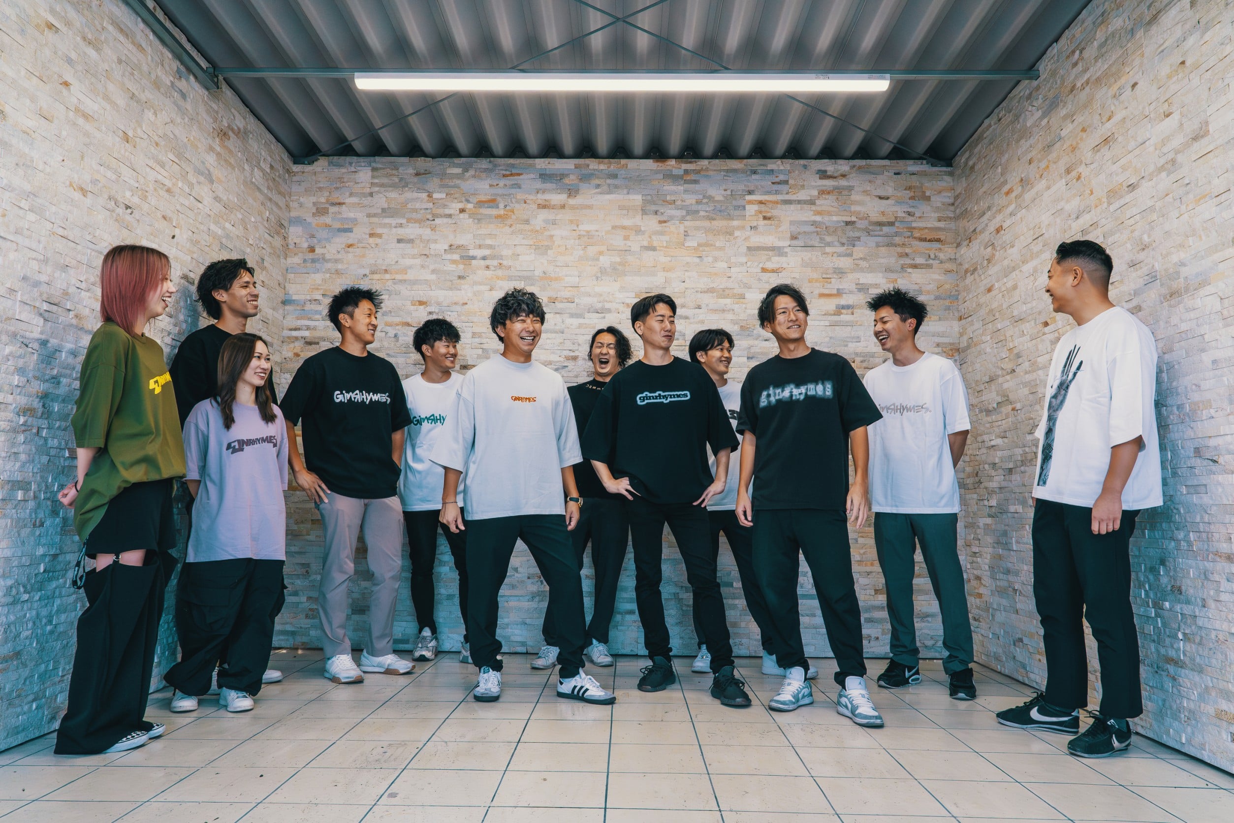 カーハイエスト店舗内観